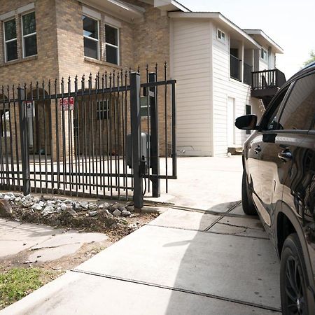 East Downtown Bungalow Houston Exterior foto