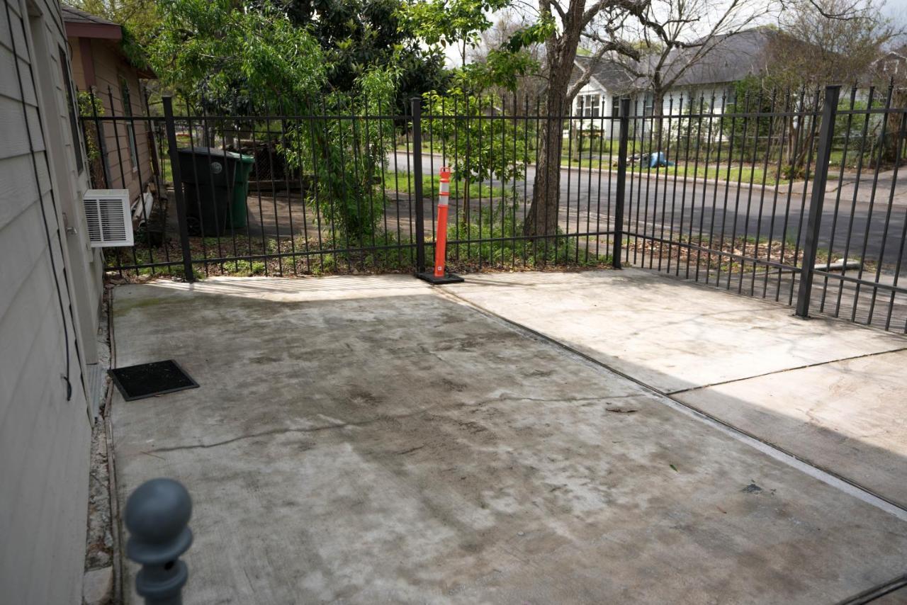 East Downtown Bungalow Houston Exterior foto